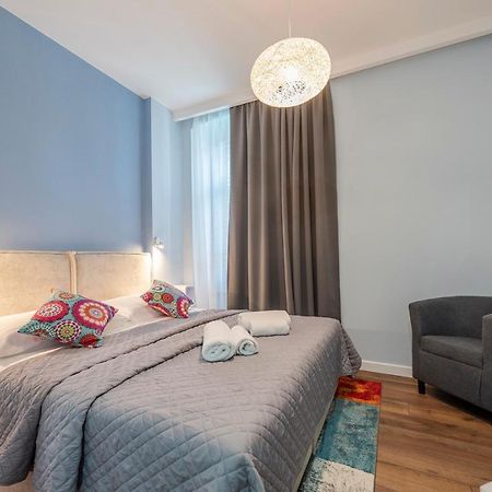 B&A Rooms Zara Esterno foto