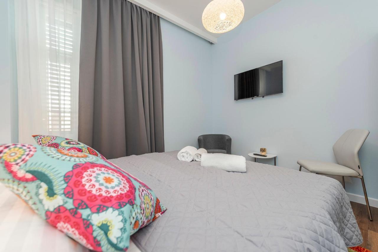 B&A Rooms Zara Esterno foto